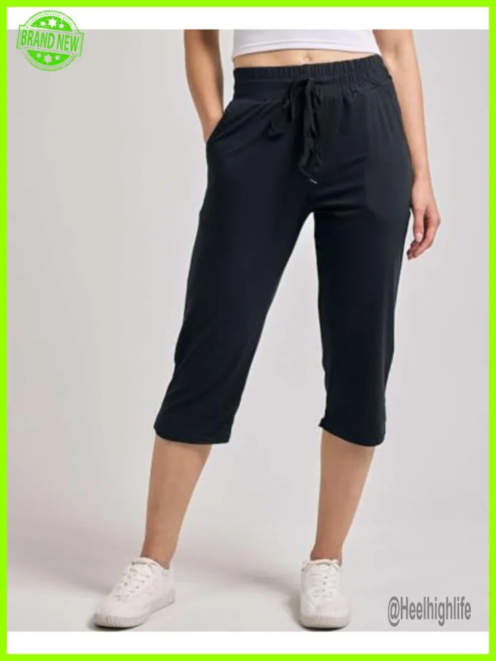3 Pack Women's Capri Sweatpants Athletic Casual Yoga Pockets